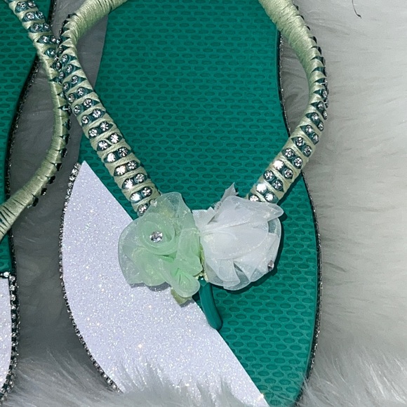 Old navy flip flops| Bridal Shoes| Beach Wedding| Mint Green Size 7-8| crystals - Picture 13 of 16